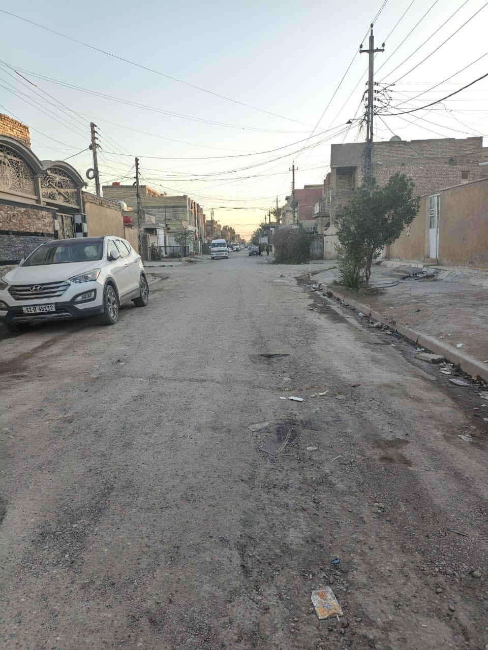 � إعلان من مكتب السند للعقار
حي اور ال 300 

دار بناء قديم (تُعتبر قطعة أرض) للبيع في حي أور

📍 قرب متوسطة الاستقامة وأسواق أتومة

🔹 المساحة الكلية: 135 متر

🔹 الواجهة: 8 متر

🔹 النزال: 17 متر

🔹 سعر المتر: 1,550,000 دينار

🔹 السعر الكلي: 210,000,000 دينار

✅ ملاحظة: سند مستقل – طابو صرف

فرصة مميزة للاستثمار أو بناء دار حديث حسب ذوقك 👌

📞 للاستفسار والتفاصيل أكثر:

مكتب السند للعقار

0771 811 1251

0774 100 0738
