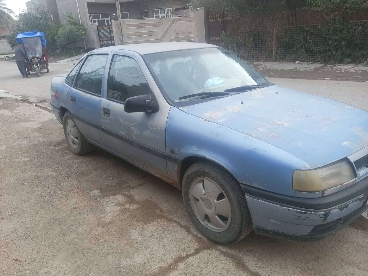 سياره ابلاديه بس جارده محرك.حاويه.دايرات.جددغرفت.سياره.بطاين.مال.شركه.سعر35وبيه.مجال.مكاني.ديالى.الخالص.هبهب.***********
