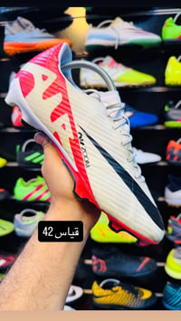 احذية كرة قدم • أصلية • نظافة ٩٠٪