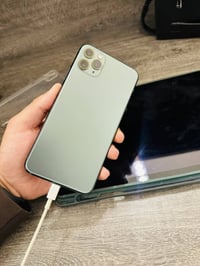 آيفون 11 برو ماكس • ٦٤ • ما مصلح