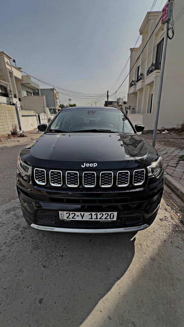 ‎النوع : جيب كومباس لمتد Jeep Compass Limited
‎  الموديل : 2022 الشكل الجديد لمتدد 

للبيع سيارة: جيب كومباس  موديل 2022

•الرقم: اربيل 

السعر 155

لون الاسود 

ماشي 25 الف 

•المواصفات : فول ١/١ عده سلايت

▪️بصمة

▪️ابواب بصمة

▪️المحرك: 2.4 مرغوب (اربعة سلندر) بدون توربو مكفول كير محرك 

▪️لايتات زينون اصل مع حاجب LED مع كشافات دعامية زينون

▪️رادار جانبيه 

▪️رادار امامي 

▪️كشافات ليليه 

▪️فورويل 4X4

▪️كامرة خلفية 

▪️حساسات ورادارات الاجتياز الجانبية
      (نقاط عمياء)

▪️كشنات السيارة جلد اسود اصل مطعم 
     كشنات تدفئة وتبريد 

▪️كشن كاربائي

▪️شاشة الدشبول حجم كبير

‎ستيرن هيتر ▪️

▪️تشغيل عن بعد

▪️قيادة ذاتية

▪️تبريد قطعتين امامي وخلفي

▪️سايد بريك دكمة

‎نظام تحديد مسار▪️

▪️سستم صوت

▪️تحكم ستيرن جهتين بلوتوث وحاكية وكروس سرعة وتحكم صوت 

▪️نظام ABS مانع انزلاق

‎ناقل الحركة : گير اوتوماتيك وعادي من  8 سرعات

اربع تايرات جديدة
 
سنوية جديدة لحد 2030
رقم مميز 

•الضرر: صبغ بس بونيت فقد بدون دواخل
شرط فحص

رقم الشاصي. 3C4NJDCB4NT236622

 المكان كركوك 

الاتصال: ***********‎
