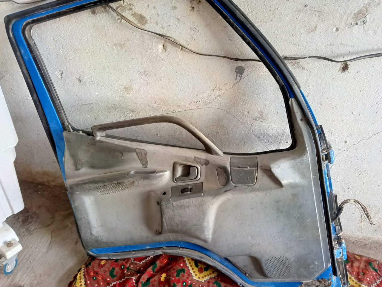 لبيع كامل جامه ماطور جديد مابيه ضربه ولا معجون ماطور شغال هوه جامه عندي كشنات عايزلهن تلبيسه دعاميه ماميه يعني قماره فصخه عندي لي يحتاج خراض مكاني نجف بك لايتات مامي ***********
