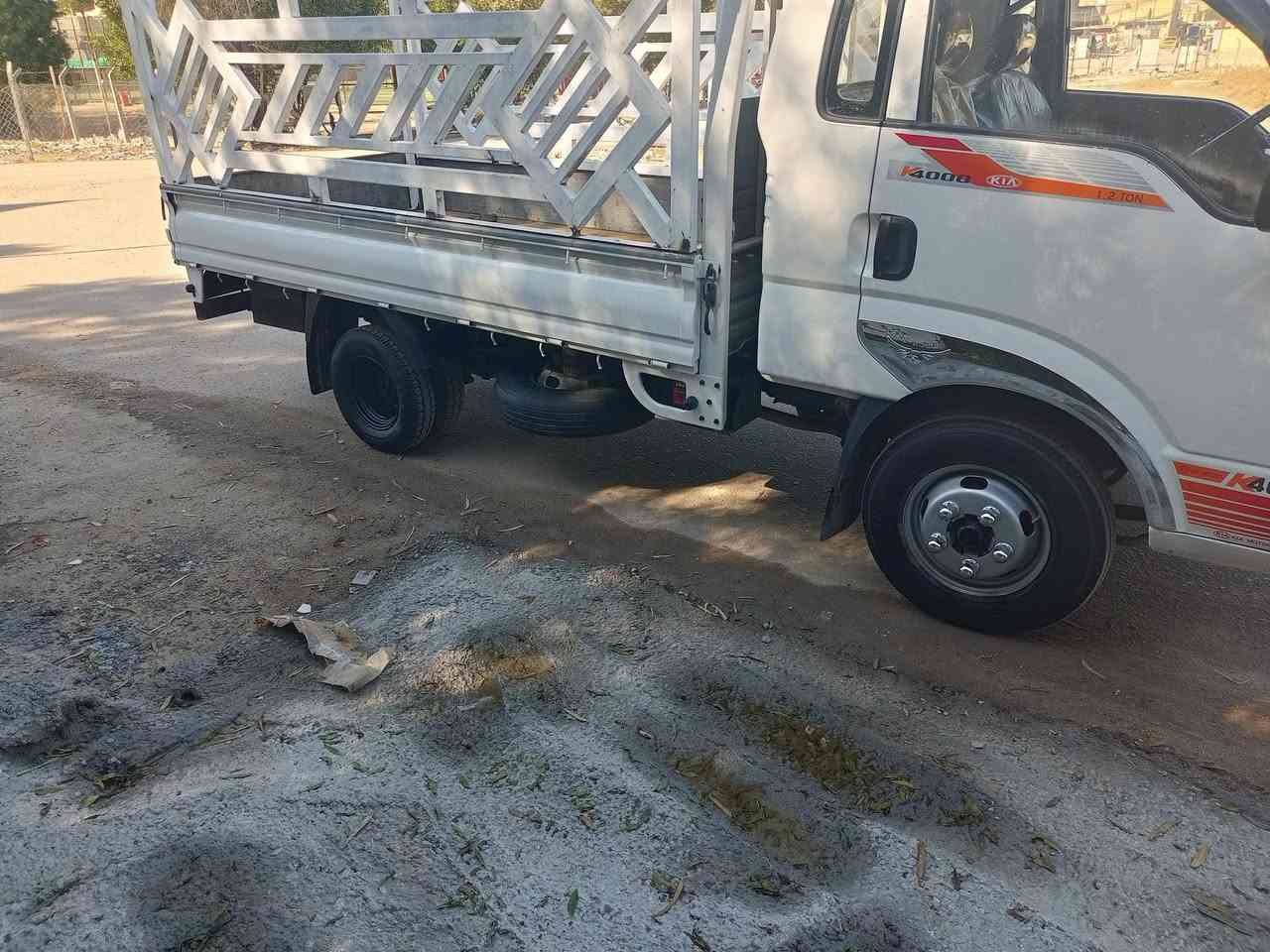 سلام عليكم فحل موديل 11رقم بغداد  محرك 4000 مفتوح  محرك وكير وكسن وشاصي كفاله بدون صبغ بدون حادث  تخم تاير جديد تبريد ثلج شاصي مكفول قواطي وضع شركه تانكي 120 دوشمه كاعيه وكشانت جدد رقم شاصي واضح  قفل قفل قفل 110 بدون زحمه إذ متشتري لا تخابر ***********        ***********
