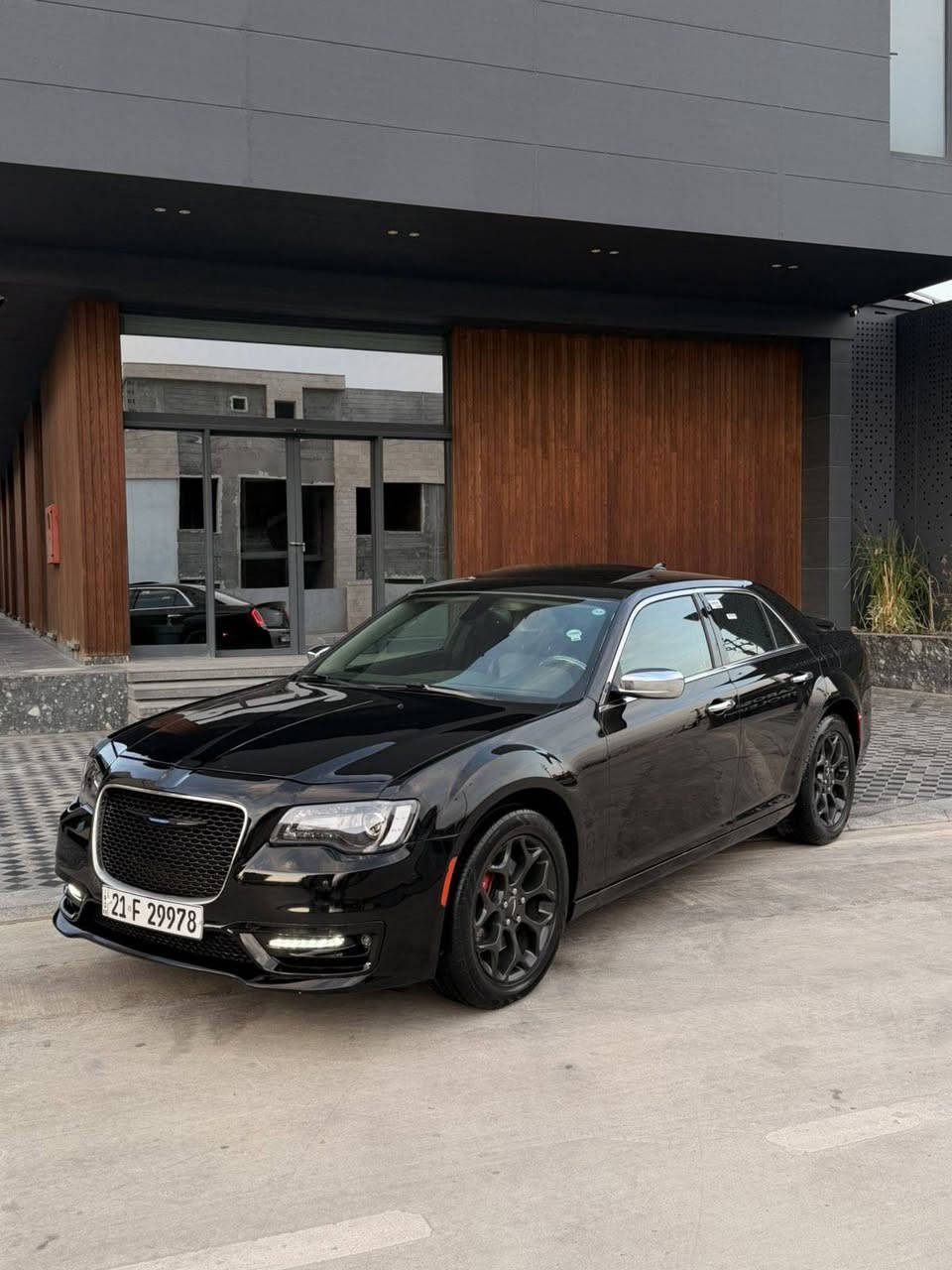 Chrysler C300 2016
کرایسلر٢٠١٦
مواسەفات C فول فول 
پانۆراما
بەصمە
کوشن جلد
کوشن کارەبا
کوشن خەزن
کوشن ساردوو گەرم
پەردە کارەبایی
شەخال
کامێرا 
AWD
تەحویلو خەرامە بەشەرت
سەیارەکە بێ بۆیاخە بەس یەک پەڵە کارتی هەیە
بێ ئەوەی ناوی گرتبێ پێشو دوای کەپسە
گێڕو مەکینەی بە شەرت نەکراوەتەوە
 دەعمی بۆ دەعمی بەشەرت 
شوین سلیمانی
*********** whats app
