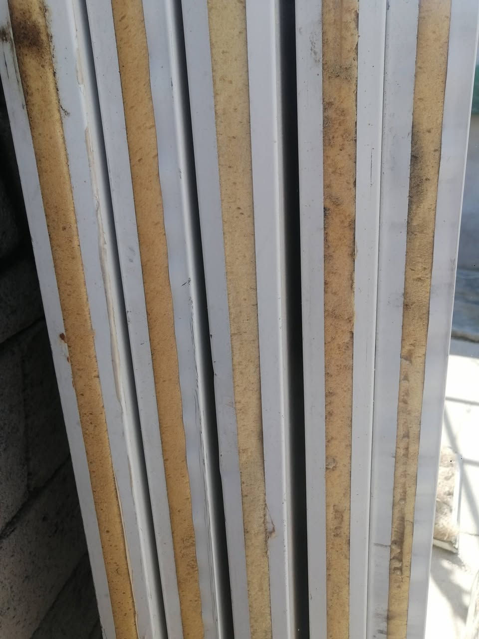 سلام عليكم
5 قطع سندويج بنل درجة اولى جديد مامشدود بعد
طول مترين 15 سانتم عرض ٨٠ سانتم
كركوك
***********
