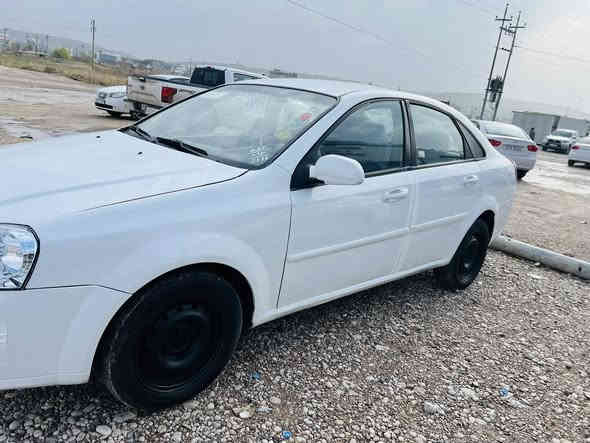 شوفرليت اوبترا موديل 2009 كير توماتيك   سياره. صبغ  عام  مكلوبة. بجم كبس شاصي شرط.  على غرامه 370 الف ينزل من سعر. سياره. جاهز. عنوان بردرش معرض الاصدقاء سعر 63$ورقة. و مجال  رقم موبايل ***********
