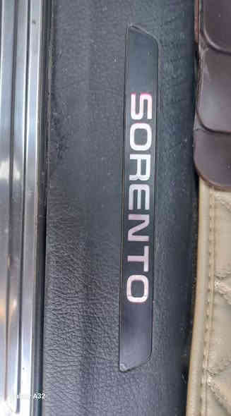 السلام عليكم
للبيع 

كيا سورنتو ٢٠١٥كويتي 

السياره خليجي  كويتي غني عن التعريف 

كفاله عامه

داخل جلد 

٦ سلندر

٧ راكب

كراسي جلد كهرباء جهة السايق 

حساس امامي خلفي

لدات امامي خلفي

مري شفط

اشاير بالمري الجانبيه

٣ قطع تبريد 

3انظمة قيادة

ماشية 136الف

رقم بغداد

المكان بغداد حي الجهاد السعر ٢١٠ وبيها مجال قليل 
للاستفسار *********** ابو مصطفى
