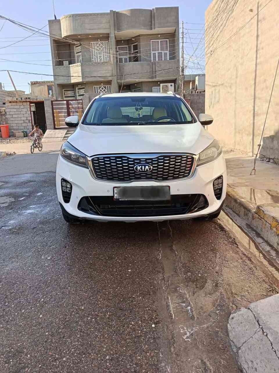 سلام عليكم  اني مكلف بالنشر سيارة سورنتو فول مواصفات موديل 2018 لسعر خاص
شراي يتصل على هذه رقم صاحب سياره ***********
