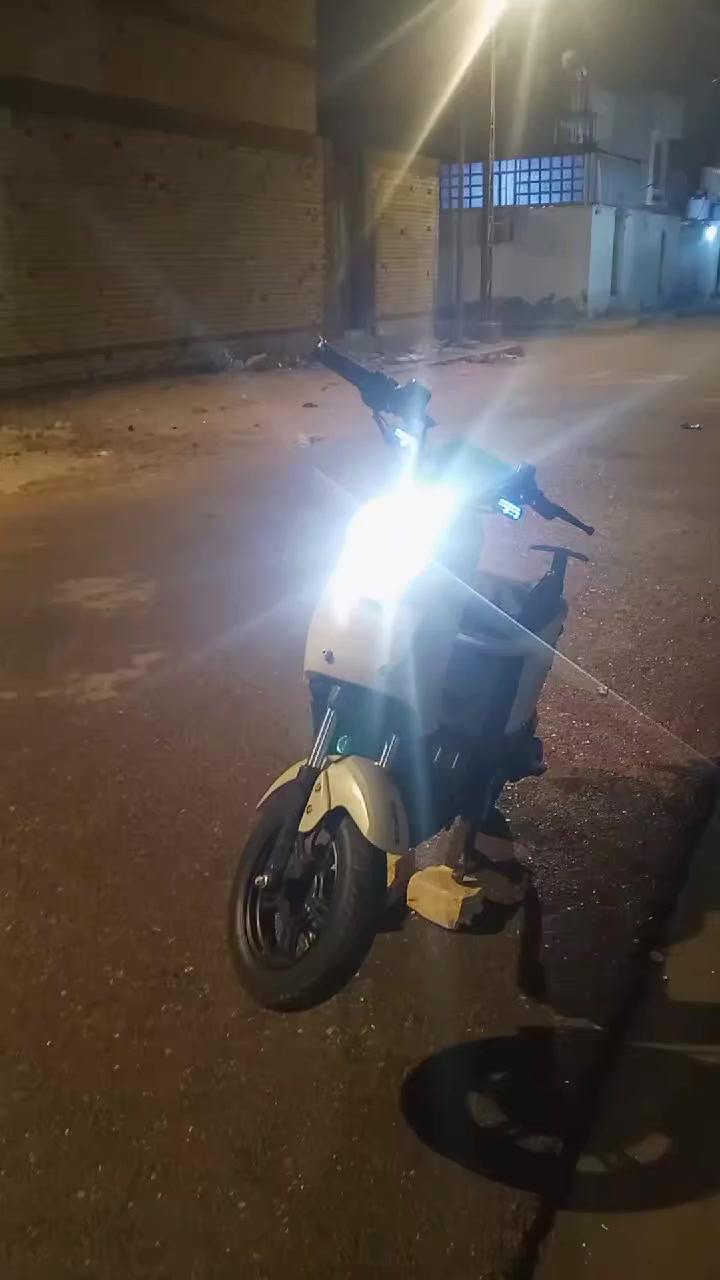 سلام عليكم دراجه  R9
بطاريات 16 نضيفه  موديل2025 كلشي بيه بلاد  مكان البصره الزبير

سعر 400 وبيه مجال لطيبين 

الاستفسار على هاذه رقم 

***********
