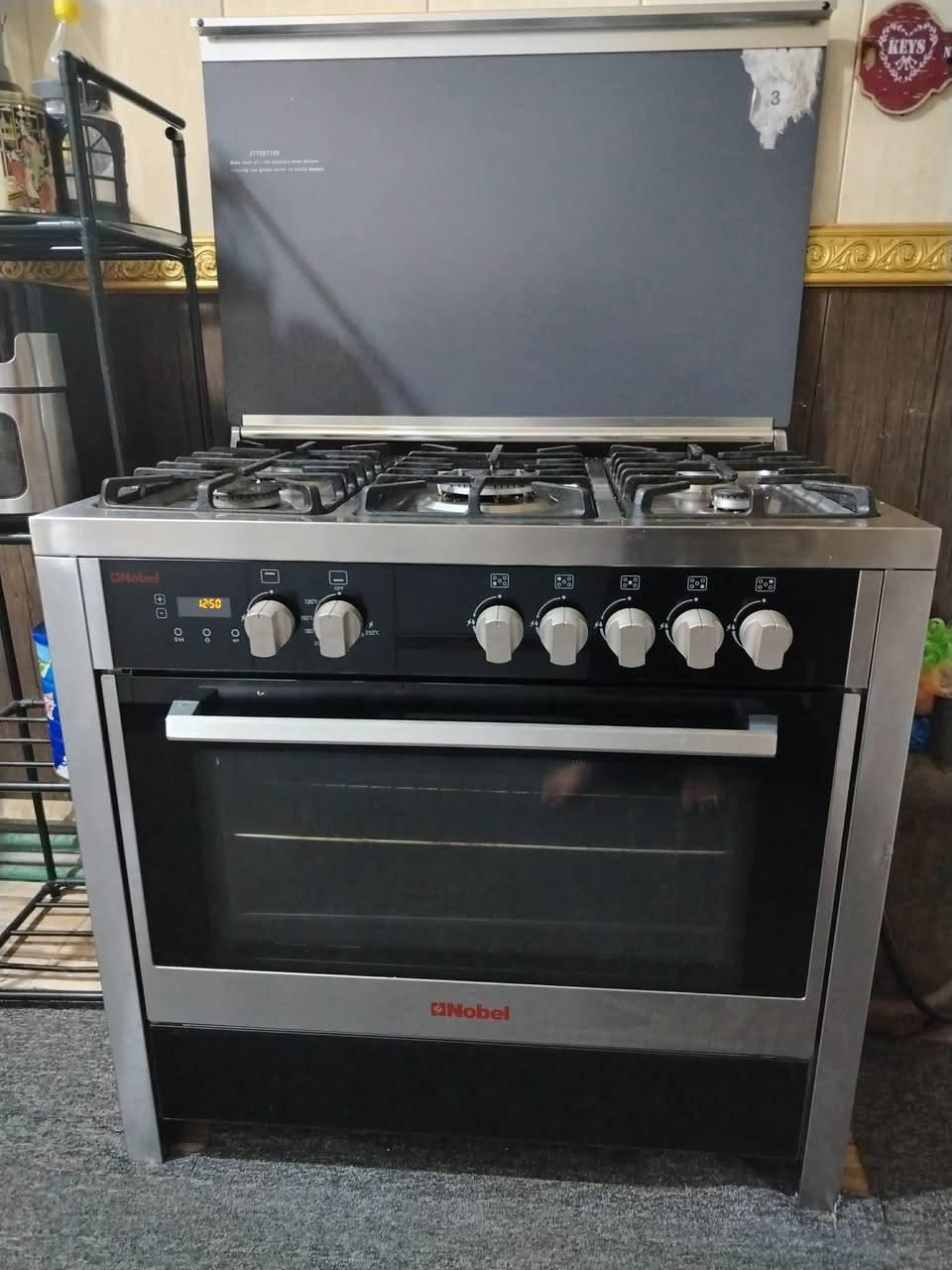 للبيع غراض بيت مستعجل ع كلش نضيفات جدا غساله 18 كيلو نضيفه جدا سعر ب 85 وبيها مجال والمجمده نضيفه جدا مادخله تصليح بعدها جديده السعر ب 165 وبيها مجال والطباخ ابو 5 عيون بعده جديد السعر ب 450 وبي مجال لشراي العنوان بغداد حي الاعلام


**إذا كنت صاحب هذا الإعلان وتريد حذفه لأي سبب، رجاءا أرسل رسالة إلى الدعم الفني**