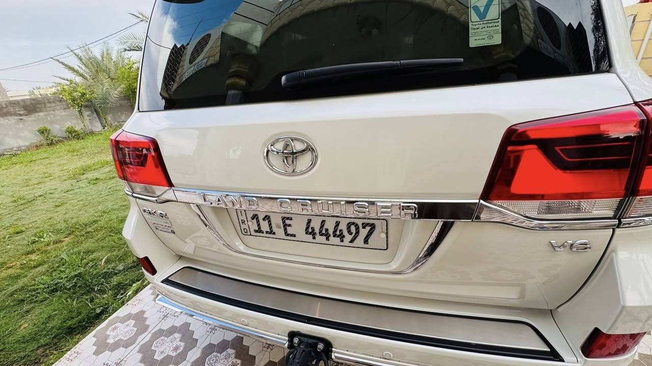 اللهم صل على محمد وال محمد
للبيع لاندكروزر موديل ١٨
سيارة جديدة 
ماشيه 58
وي تديشن
فول موصفات 
سيارة عله وضع شركه
ترهم مراوس 
***********
