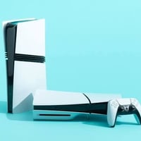 بلايستيشن 5 • ١تيرا • يو بي اس 1500