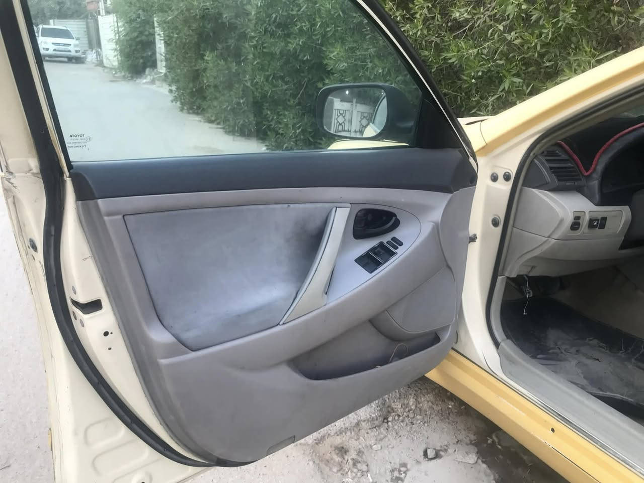 السلام عليكم ،، كامري 2007 خليجي صفرة رقم كربلاء مشروع وطني ب أسمي محركهه بي صوت مال بطالة وصدرهه نص عمر بيهة منظومة غاز شغالة مكاني بغداد بالزعفرانية سعرهه 45 وبيهة مجال حك الجية ورقمي ***********
