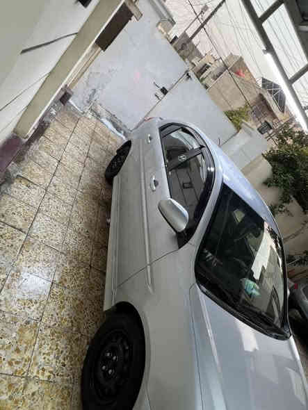 سلام عليكم 
سياره اكسنت فيرنه موديل 2010 خليجي  مكينه 1600  مكفوله من الصبغ ماعده الهلال الخلفي والدعميات  اثر شخوط  وخياس  تخم تاير جديد كير مكينه  صدر تبريد كله مكفول  السعر 92 $ وبيها مجال بسيط  رقم الهاتف ***********  العنوان بغداد  الغزاليه. بسمي تحويل مباشر
