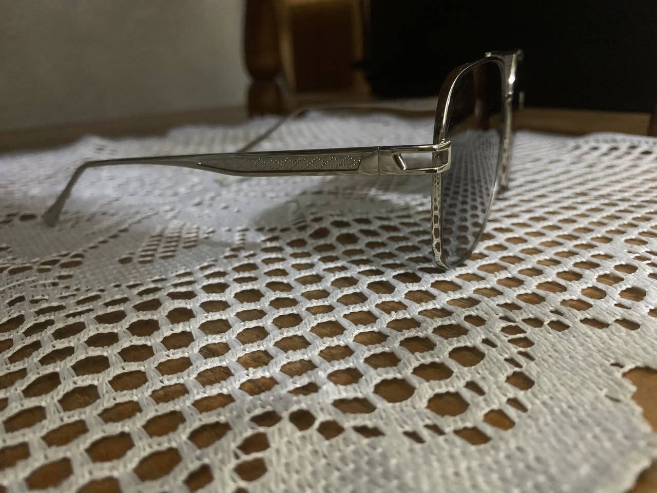 مناظر شمسة ماركة 88Sunglasses 
قطعتين 2 للبيع
للاستفسار والطلب يرجى التواصل خاص.


**إذا كنت صاحب هذا الإعلان وتريد حذفه لأي سبب، رجاءا أرسل رسالة إلى الدعم الفني**