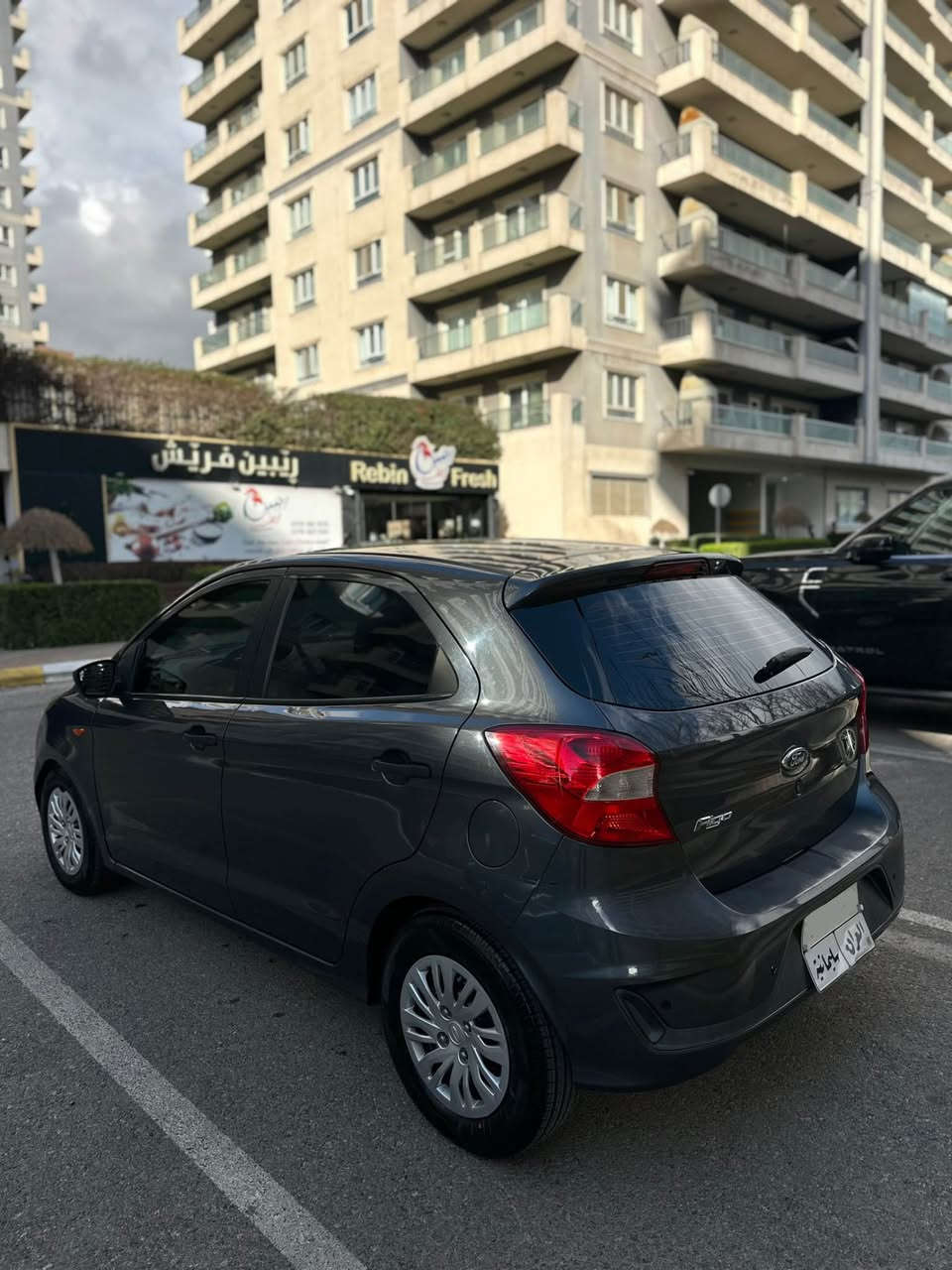 فۆرد فیگۆ ٢٠١٩
سۆنەرەکەم داناوە
نەرمە تەرزەیەکی هەیە
سەنەوی بەسەرنەچووە
سەیارەکە زۆر جوانە لە شەریکە سێرڤزی بۆ کراوە هیچ خەلەلێکی نییە 
سعر

٨٧ مەجال

𝟬𝟳𝟳𝟬𝟬𝟱𝟲𝟳𝟯𝟵𝟲

*********** السليمانية, العراق
