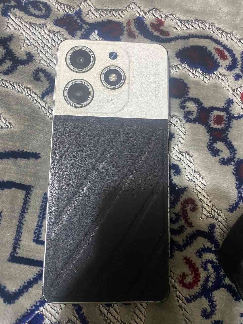 جهاز تكنو سبارك 10 برو جهاز نضيف كلش 
ذاكره ١٢٨
بطاريه ٥٠٠٠
ما داخل. تصليح للبيع ب١٢٠ وبي. مجال


**إذا كنت صاحب هذا الإعلان وتريد حذفه لأي سبب، رجاءا أرسل رسالة إلى الدعم الفني**