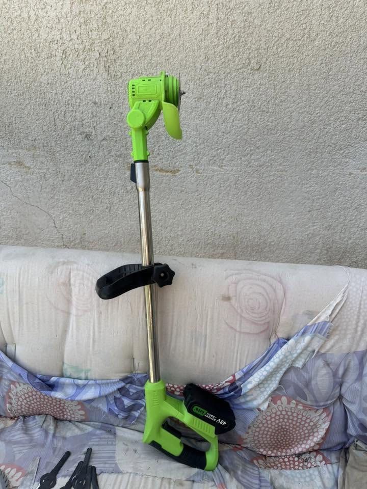 مكينه مال اشجار او ثيل اعتقد طلعت بالامزونً اصليه   اريده 25 الف اريد افلشً السوق
***********
