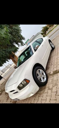 جاجر SXT • ٢٠٠٩ • ستة سلندر