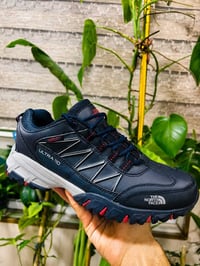 نورث فيس • The North Face • Gore-Tex • حذاء • ملابس • قياس 43 • طويل 2...