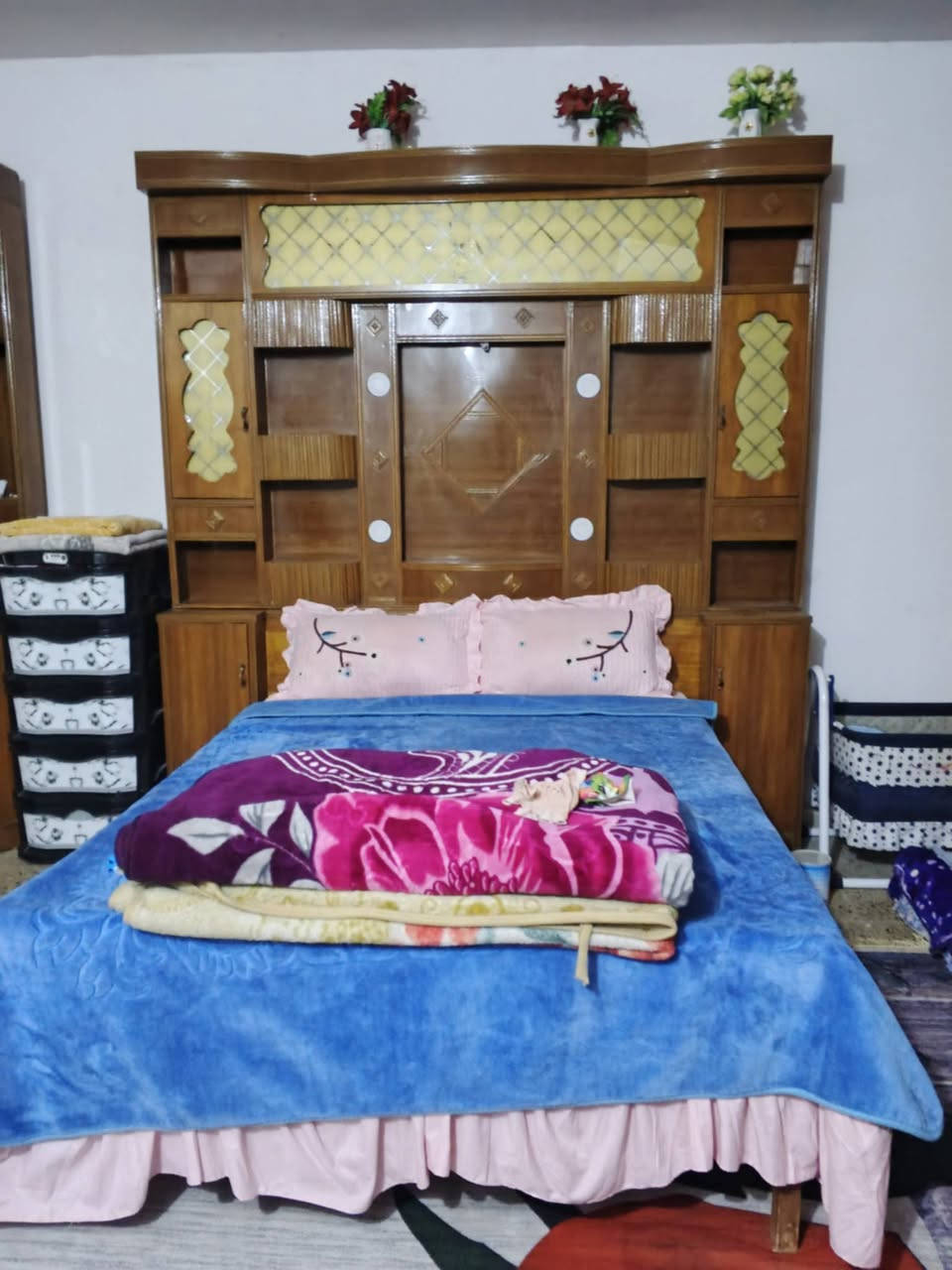 للبيع غرفه نوم حطاطه سعر ٧٥٠ وبيه مجال ع خاص
فلوجه حي رساله 
‏‪***********‬‏ اثير 
*********** كورك للاستفسار
