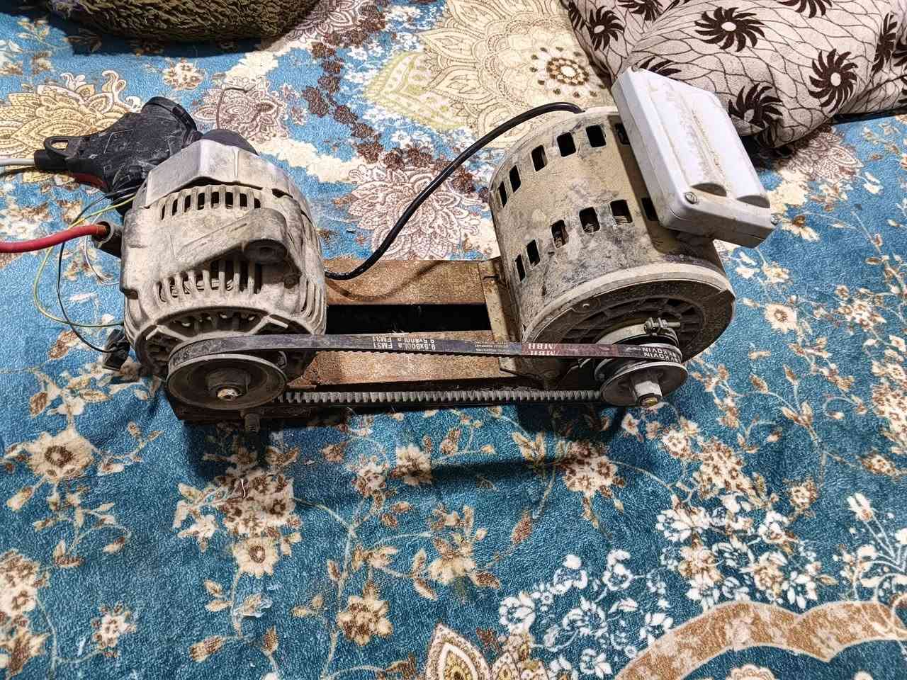 من رخصة الأدمن (مدير الجروب المحترم)
السلام عليكم.. للبيع مولد طاقة ذاتي (نظام تدوير)
​المكونات: ماطور كهربائي مع دينمو شحن وقشايش تدوير، مثبتة على قاعدة حديدية.
​الحالة: مستعمل وشغال (نفس اللي بالصور والفيديو).
​السعر: 150,000 دينار عراقي.
​للتواصل والاستفسار: ***********
