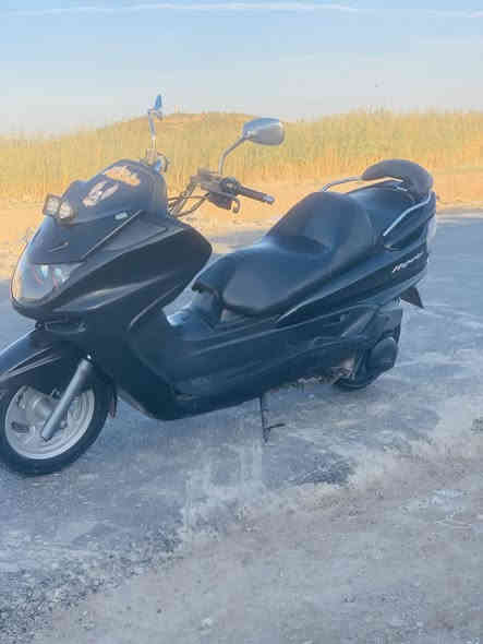 من رخصه الادمن 
للبيع دراجه ماجستا دبل رون الدراجه معمره كلجات جديدات مفتوح محرك (مجفته) كابريتر جديده تنكر سلف و تطلع اوراق كمركيه موجوده صاحبها الشرعي بالدوره دراجه كلش حلوه و نضيفه و شوفه عينك بالصور تجي تفحص و تقتنع و تطلع من يمي مقتنع كهربائيات كلها شغاله من اشاير و حساسات و كلشي 
المكان بغداد الرضوانيه 
للاستفسار على الرقم ***********
السعر خاص 
وكلمن عنده حلال ليكسر بسعر حلال الناس 
غرض البيع نحب نجدد
