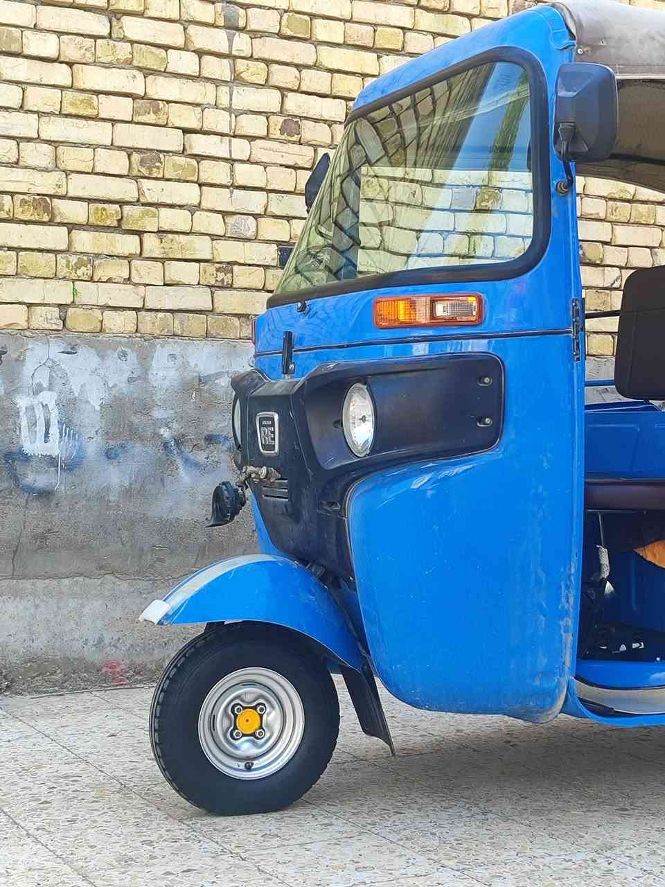 سلام عليكم تكتك للبيع كفاله عامه كشره خاص م ومكينه  24شهر4يوم11 رجائن لمو شراي لا يدكك
 ***********,مغلق خاص
