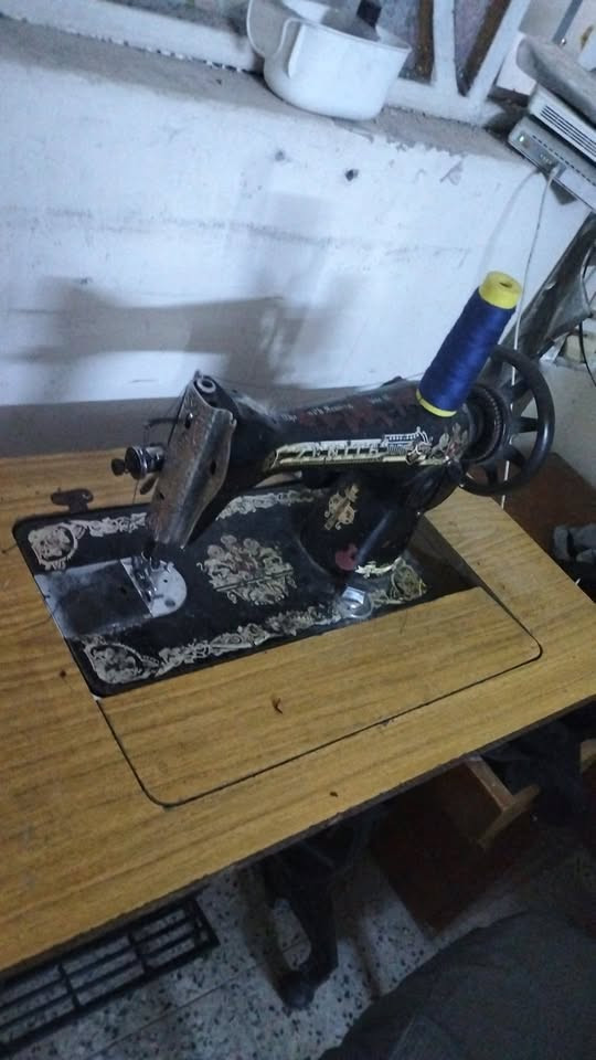 مكينة خياطة زييث zenith للبيع مع طاولة خياطة مستعملة شغالة السعر 75 بيها مجال


**إذا كنت صاحب هذا الإعلان وتريد حذفه لأي سبب، رجاءا أرسل رسالة إلى الدعم الفني**