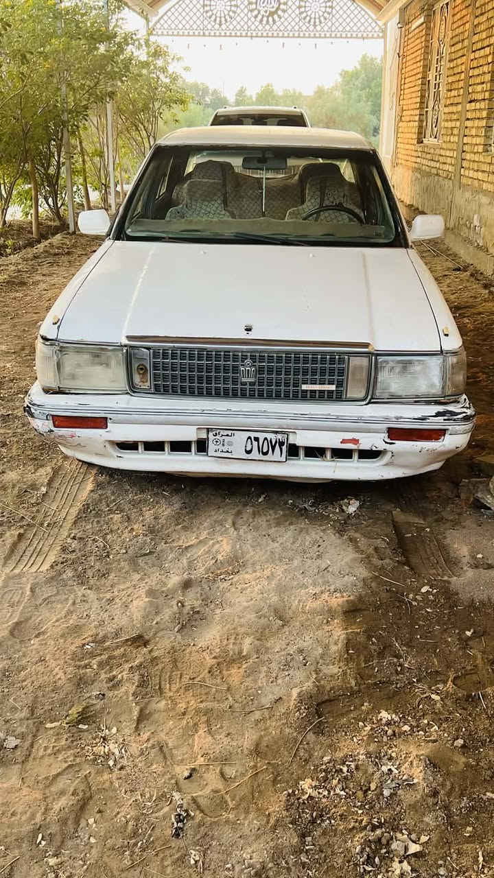 سيدان. يسرى بلاد. 
موديل 88. .رقم بغداد صدامي
سعره 20.. ورقه. 
مكانه ذي قار سوق الشيوخ للاستفسار ***********
