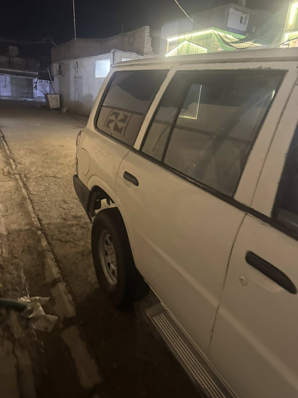 سلام عليكم
نيسان باترول 2008
مال مزاد ديالى 
السعر 60وبيها مجال بسيط
للاستفسار ***********
