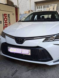 كورلا هايبرد 2025 تجميع صيني  شكل خليجي فول مواصفات فتحه ورادار  كفاله...