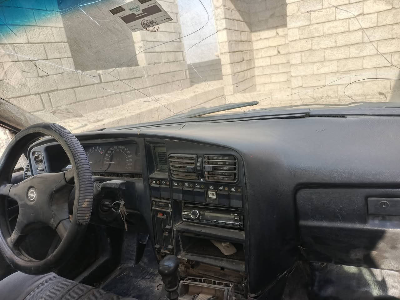 السلام عليكم
اوميكه للبيع رقم كركوك ألماني سنويه مشروع وطني صاقطه بل 2020 محرك وكير شرط 
السعر 15 وبيه مجال 
الرقم ***********
