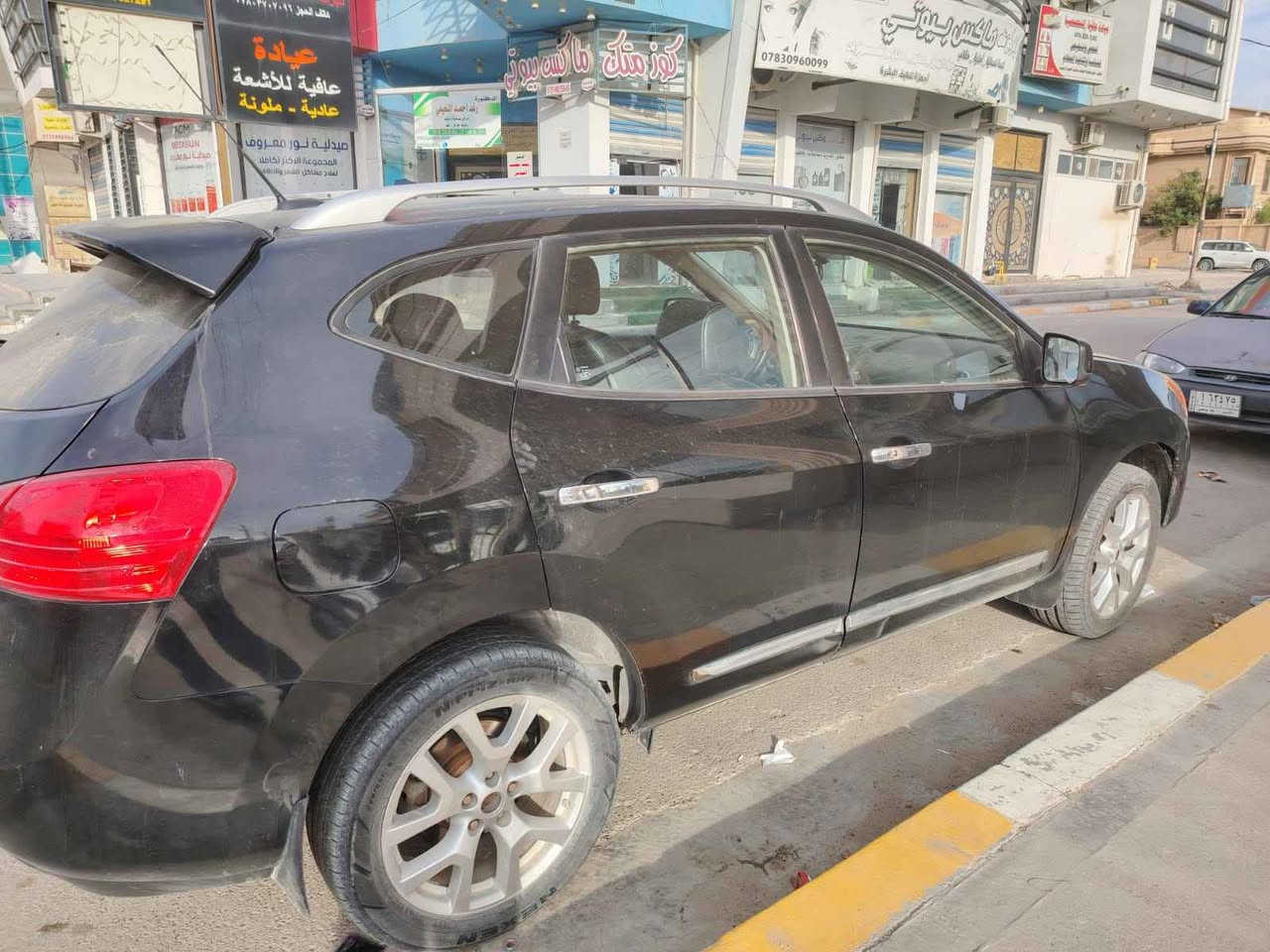 السلام عليكم، 
للبيع نيسان روج SL AWD موديل 2012 لون اسود كير اوتوماتيك كشنات جلد اسود رقم بغداد ، سيارة يرادله ترتيب الغرفة الداخلية، الجاملغ الايسر بي ضربه ومصلح  السيارة معروضة ب70 ورقة وبيه مجال. بغداد, العراق


**إذا كنت صاحب هذا الإعلان وتريد حذفه لأي سبب، رجاءا أرسل رسالة إلى الدعم الفني**