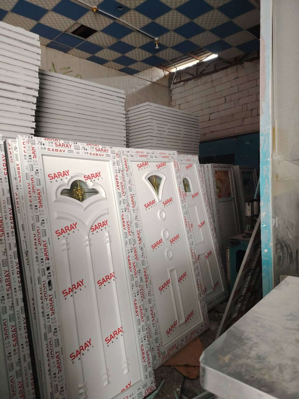 ابواب وشبابك جمله صيني عمل درجه اولى حشوه والمنظر عنوان النجف الاشرف حي الحرفيين للأستفسار
الاتصال على الرقم ***********
