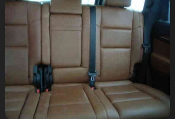 جیپ لاریدۆ گراند چیرۆکی 2011 ئۆڤەرلاند ئەمریکی 
١٠٨ هەزار کیلۆمەتر ڕۆیشتووە 
لێدراوێکی زۆر سوکی هەیە ،
 بۆیاخی ئەمریکای هەیە بێ ناوگرتن 
ئێرباگی هیچ نەتەقیوە 
سیستەمی غازی ئیتاڵی لێ بەستراوە
پلاک و نۆزڵ  تازەی بۆ دانراوە 
چوار تایەی تازەی لە ژێرایە  

سعر : لە کۆمێنت داوای بکە ڕاستەوخۆ بۆت دێت 🤖 

تازە پۆڵیش و قەڵەم کاری بۆکراوە 
سەنەوی لە ٢٠١٨ ەوە بەسەرچووە
 ٧٤٠ هەزار غەرامەی لەسەرە 

ژمارەی خاوەنەکەی 
***********
