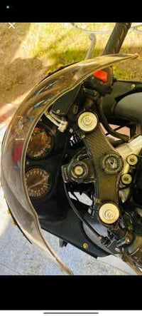 F4 محرك 600 موديل 2003 دراجة بلادي و عليهة إدامة من باتري من بلاكات من...