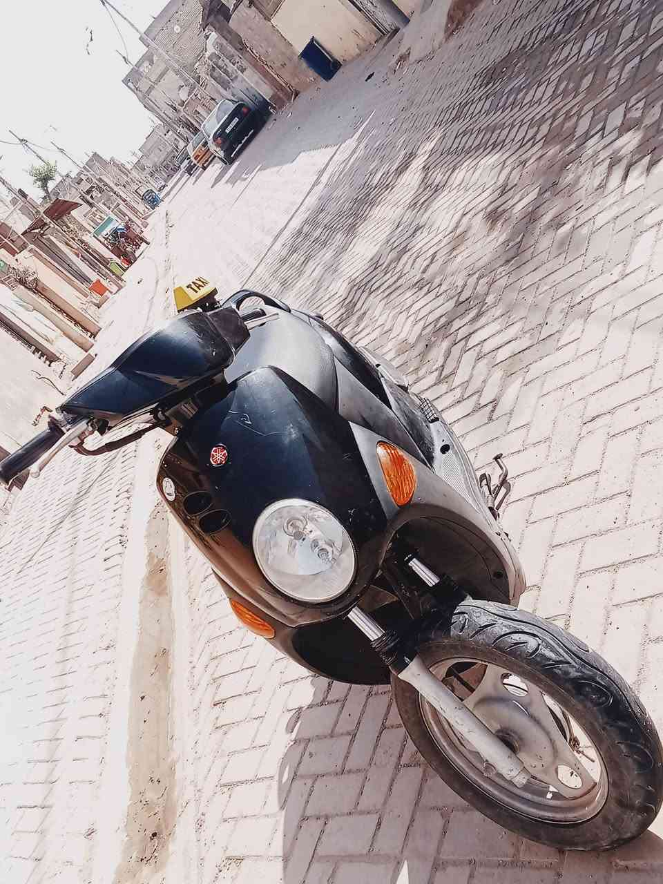 سلام عليكم 
دراجة فلة للبيع 
نضيفة مكينة ما مفتوحة 
سبع قصور 
السعر ب 750 
***********
