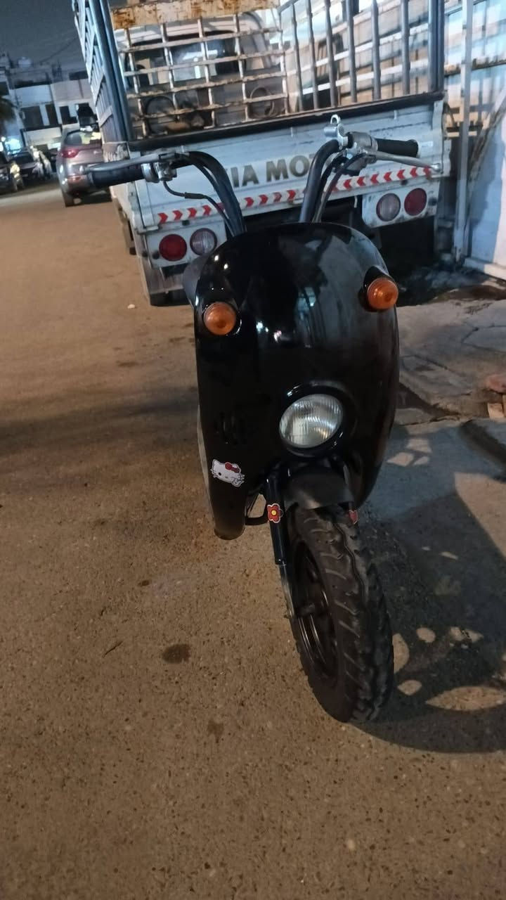 سلام عليكم عندي هاي الدراجه سرعته 40 ساسوكي مني كلاسيكيه للبيع الستفسار ***********
