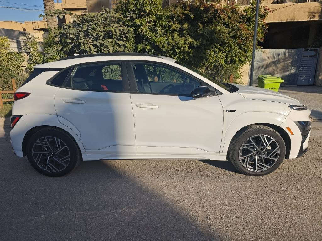 سلام عليكم 
كونا ٢٠٢٣ للبيع سياره جديده وماشيه قليل 27 الف كيلو مو ميل فول مواصفات N-Line شاشه كبيره عدادات دجتل بصمه تشغيل عن بعد فتحه رادار امامي وجانبي ويل جبير اعلى مواصفات مختمه N حتى بالكشنات وارد امريكي حادثها بسيط قطعتين ونفس القطع راجعات ليبل واحد السياره رقم بغداد وجاهزه من كلشي 
السعر ١٥٢ وبيها مجال بسيط السياره بحي الجامعة *********** بغداد, العراق
