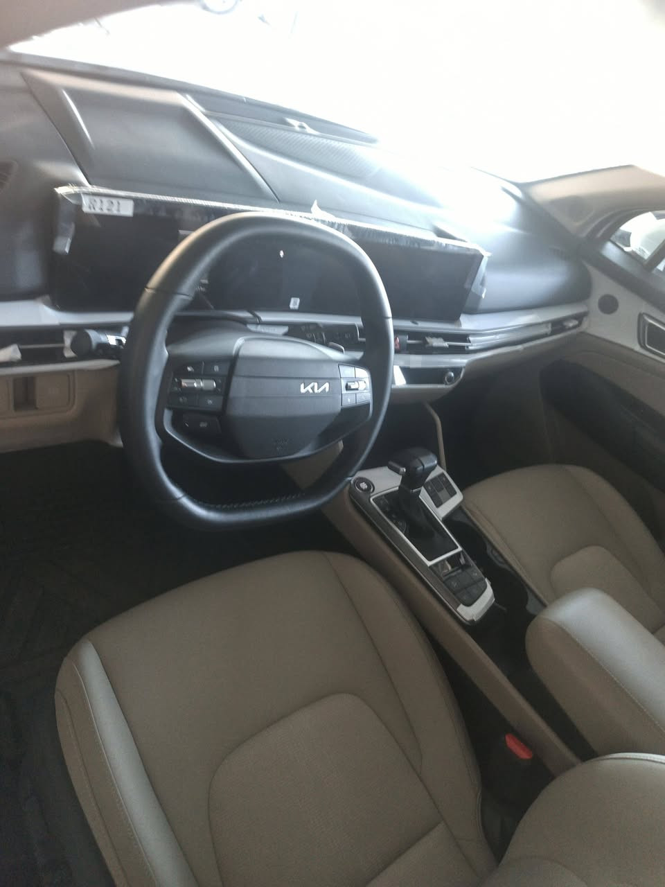 كيا سبورتج2026خليجي
ماشيه6000km
كفاله عامه
الاتصال***********
