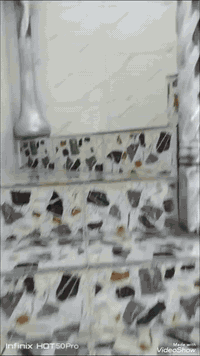 /// على بركة  الله تعالى ///
بيت زراعي للبيع 
المساحة/ ٥٠متر مربع  (٥م ×١٠م )
التفاصيل البيت/ طابقين ونص
الطابق الاول //استقبال ومطبخ وصحيات وصالة
الطابق الثاني // غرفتين نوم  وصحيات 
الطابق الثالث // غرفة نوم وصحيات وسطحين
الخدمات كاملة/ تبليط. ومجاري وماء  كهرباء
العنوان /الزعفرانية. نهاية الاربع شوارع. شارع مخبز جنات الغدير  زراعي ابو ريسان
السعر// ٨٥مليون قابل للتفاوض
للاستفسار مراسلتنا على الماسنجر الخاص
للاستفسار مراجعة مكتب دلالية المصطفى للعقار الزعفرانية الاربع شوارع خلف ماركت اللؤلؤة مجاور أسواق القبس اوالاتصال او مراسلة واتس اب ***********او***********
