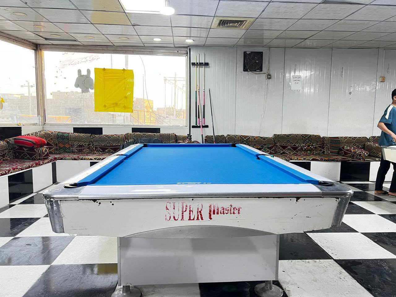 3 طاولات للبيع واحد يلن و ثنين سوبر ماستر
‭0787 326 0688‬
