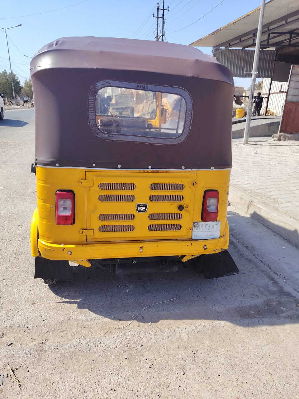 السلام عليكم تكتك للبيع تجفيت عام
رقم وسنويه تحويل ثاني يوم مصبوغه عام

السعر ٥ ملايين ونص وبيها مجال

مكاني بغداد الحسينية الراشديه

***********
