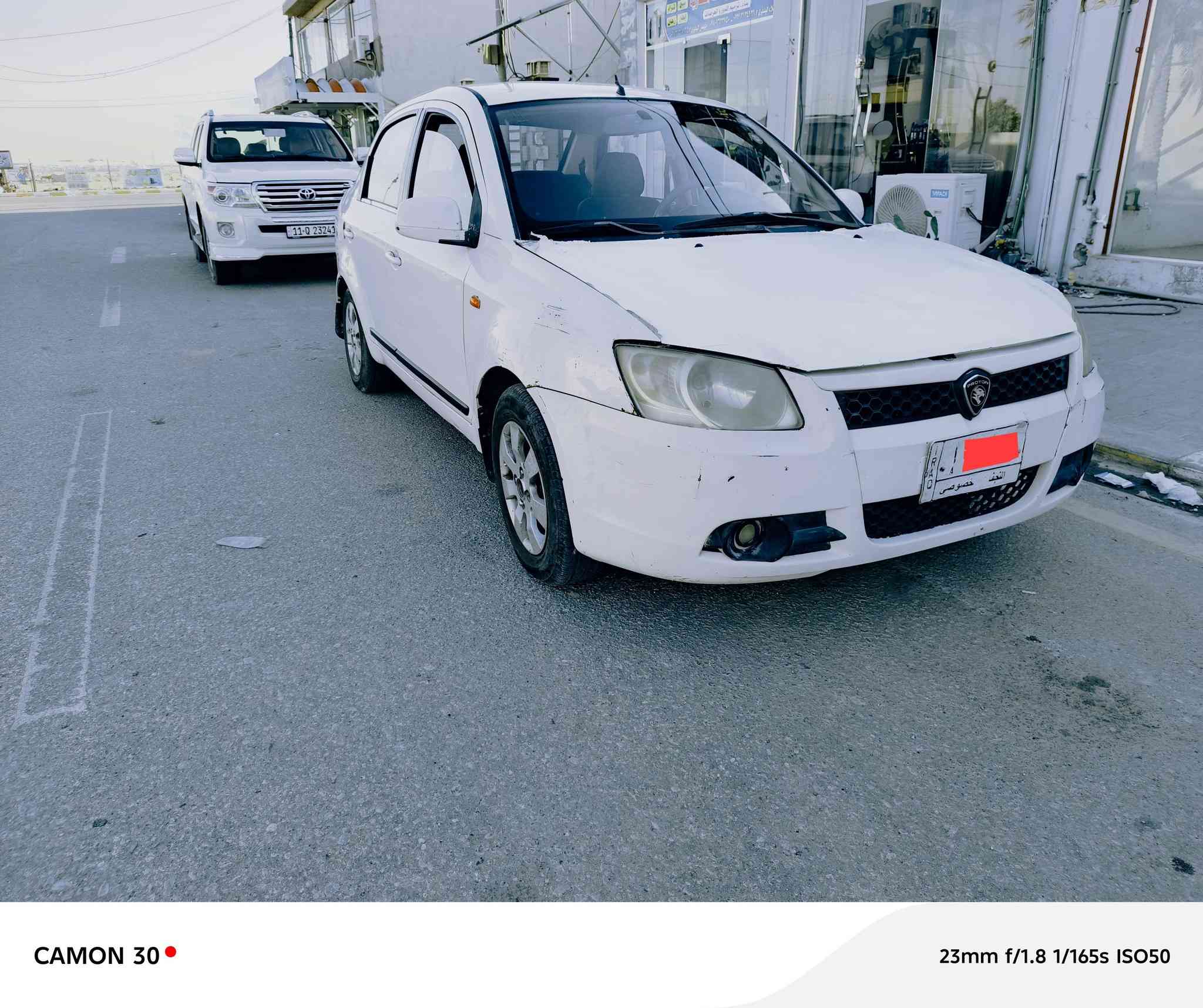 السلام عليكم
‏بروتون 2013 خليجي 
‏مكفولة من الصبغ والحادث 
‏رقم نجف سنوية لل٢٠٢٨
‏مداور نجف مالك نجف 
‏صفر غرامات 
‏تخم تاير جديد 
‏باتري جديد 
‏تبريد شغال 
‏محرك وكير 
‏السعر :47 
‏المكان نجف 
‏للاتصال :***********
