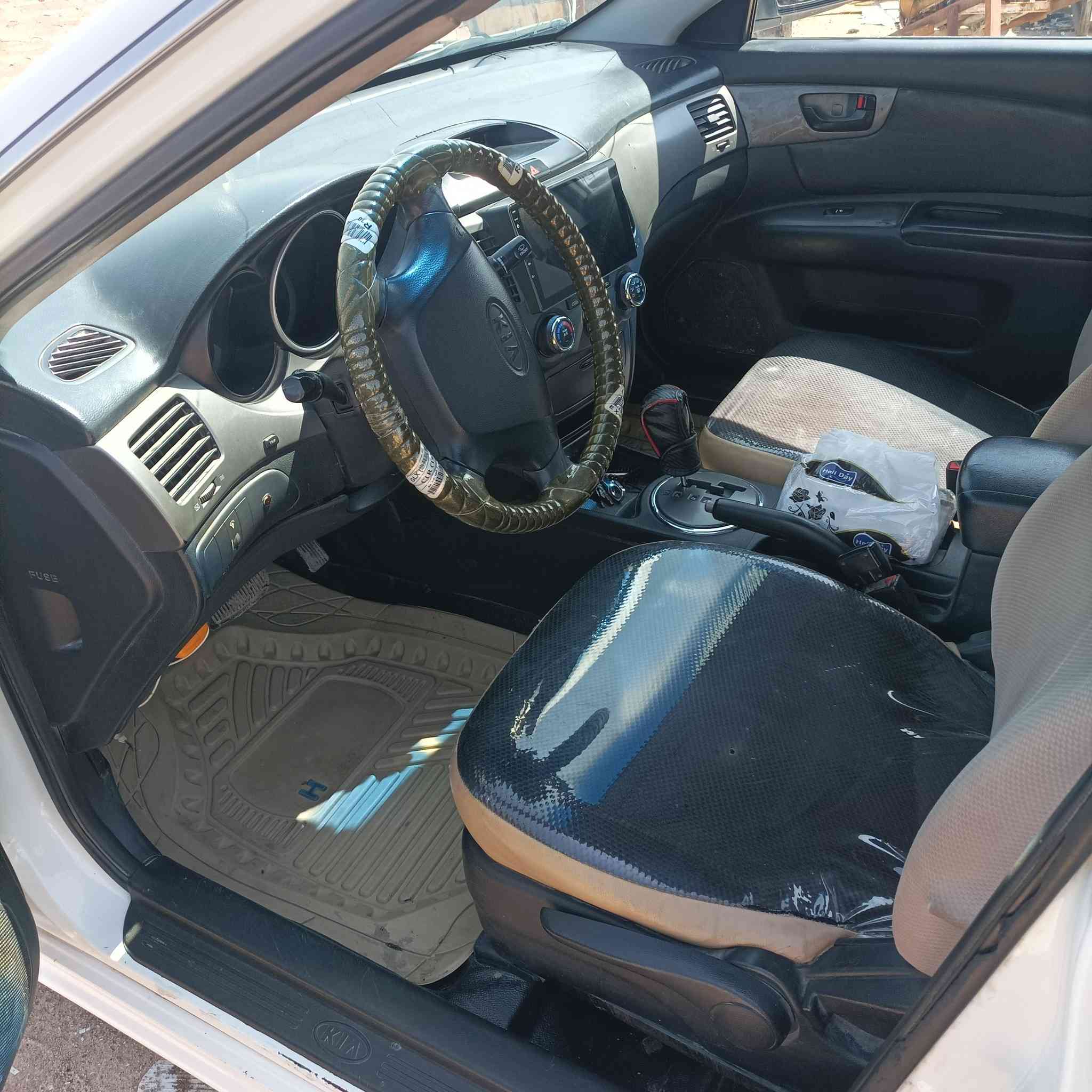 السلام عليكم كيه واتيمه 10 وارد كوري دواخل اسودمحرك وكير جديد أربيل ألماني سعرها93 
***********
