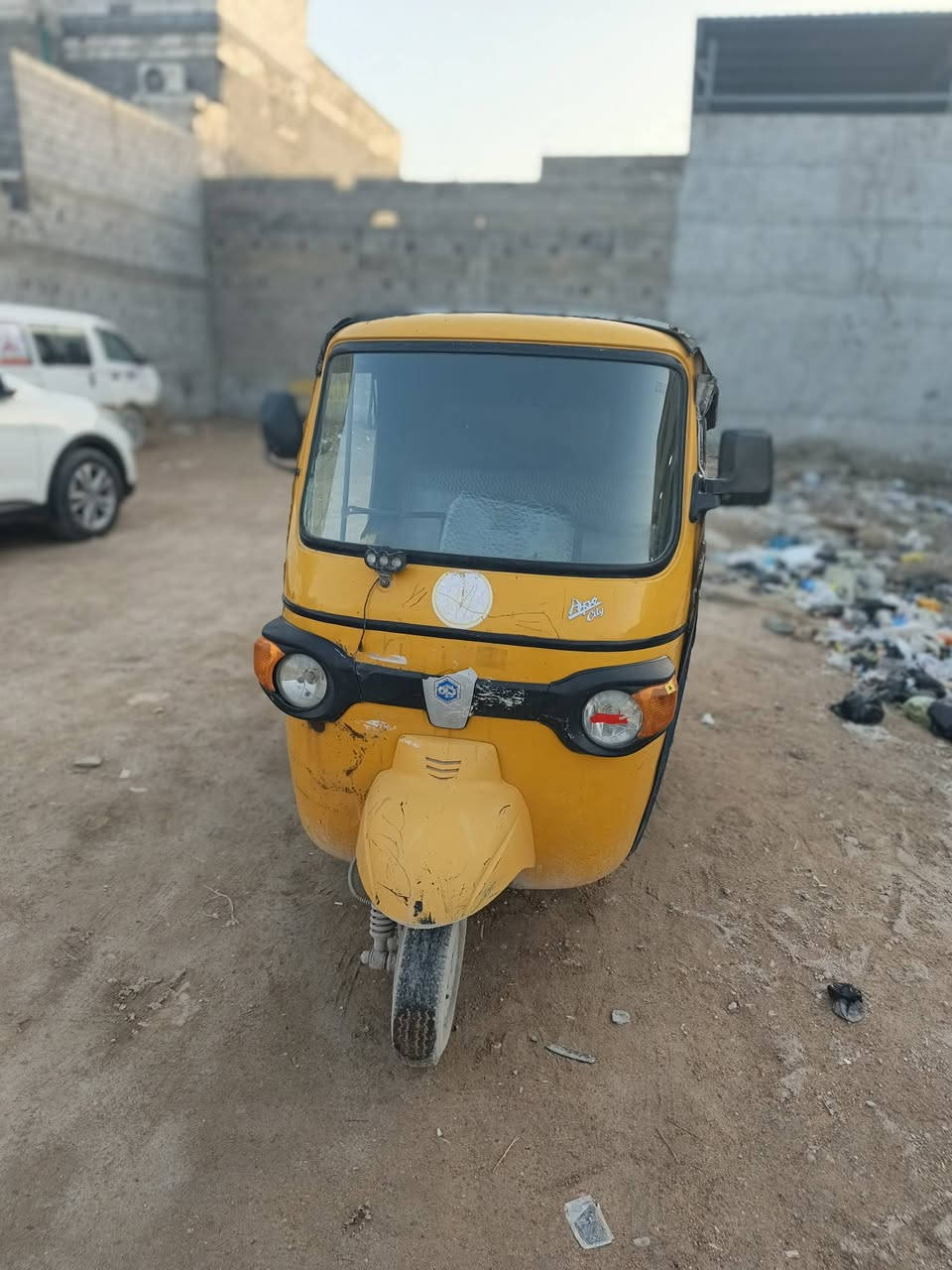 سلام عليكم تكتك اوراق تكتك شويه تركته وريده مراوس بستوته ستوته نضيفه كشره نضيفه كهربائيات كلاه شغاله بس انا تاركه لا غاسله لا شي اريده مراوس بستوته مكاني البصره ابو الخصيب حمدان رقم التلفون متواجد واتساب ورقم ***********
