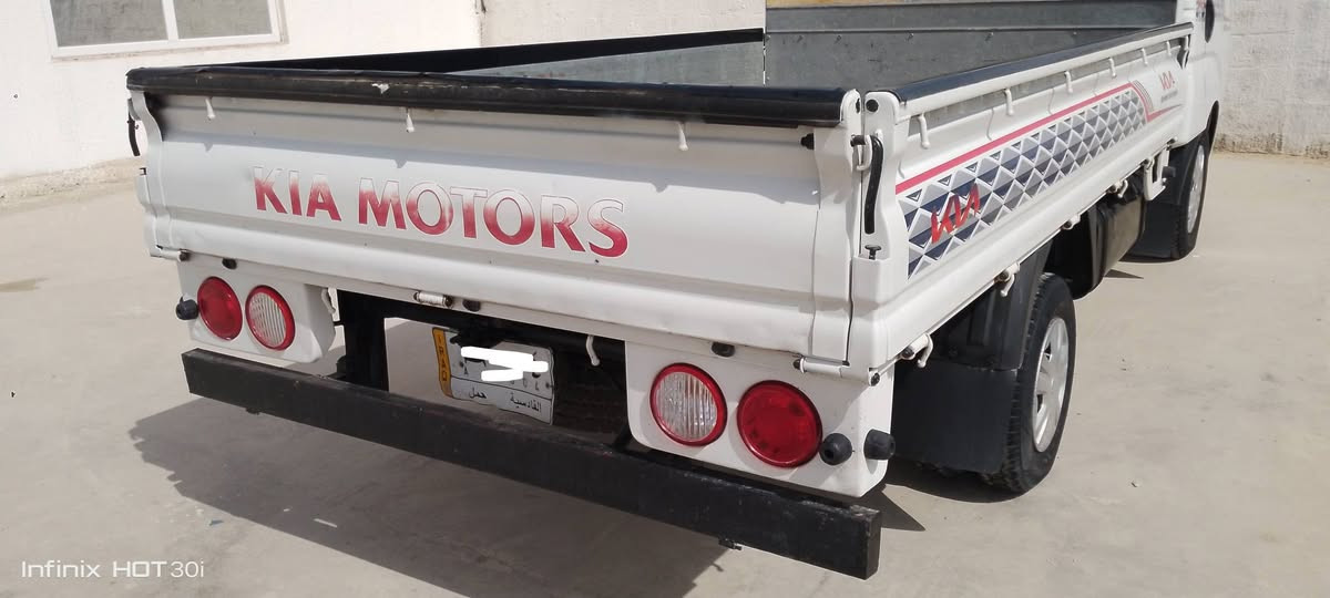 كيا حمل موديل 2018رقم قادسيه مكفوله كفاله عامه وضع الشركه سياره جديده 
مكان ديوانيه..
السعر 118بيه مجال
للاستفسار الاتصال بالرقم ***********
