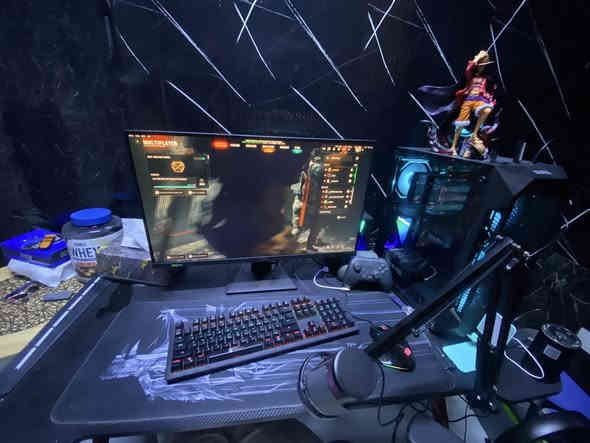 GPU RTX ZOTAC 3070 RGB 
CPU CORE I5 13400F 10 CORES 16 Threads 
MOTHERBOARD ASUS PRIME B660M-K 
RAM 8X2 16GB 3200Hz 
STORAGE M.2 1000GB 
POWER SYPPLY 750W +80 
تبريد هوائي احترافي 2FAN للمعالج 
CASE AURA 4FAN RGB متغير لاكثر من عشر انماط 

شاشه MSI 

Monitor MSI 
240Hz 
2K 
27 Inch 
FAST IPS 
1 ms 
G-SYNC 
شاشه خرافيه من كل النواحي وموصفاته عالميه وبعد بيه موصفات هواي ✅ ***********

سعر التجميعه مليون و1500
مكاني بغداد الزعفرانية
وياهة ماوس وكيبورد دراكون اصلي وكرسي كيمنك سعرة 200 وميز كيمنك ونشرات ضوئية ،ماوس باد ضوئي  سستم سماعات قوي , دركسون احترافي كرسي دركسون احترافي
