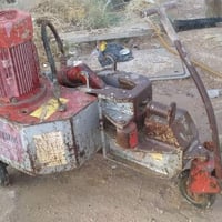 مقص حديد • بناء • حدادة